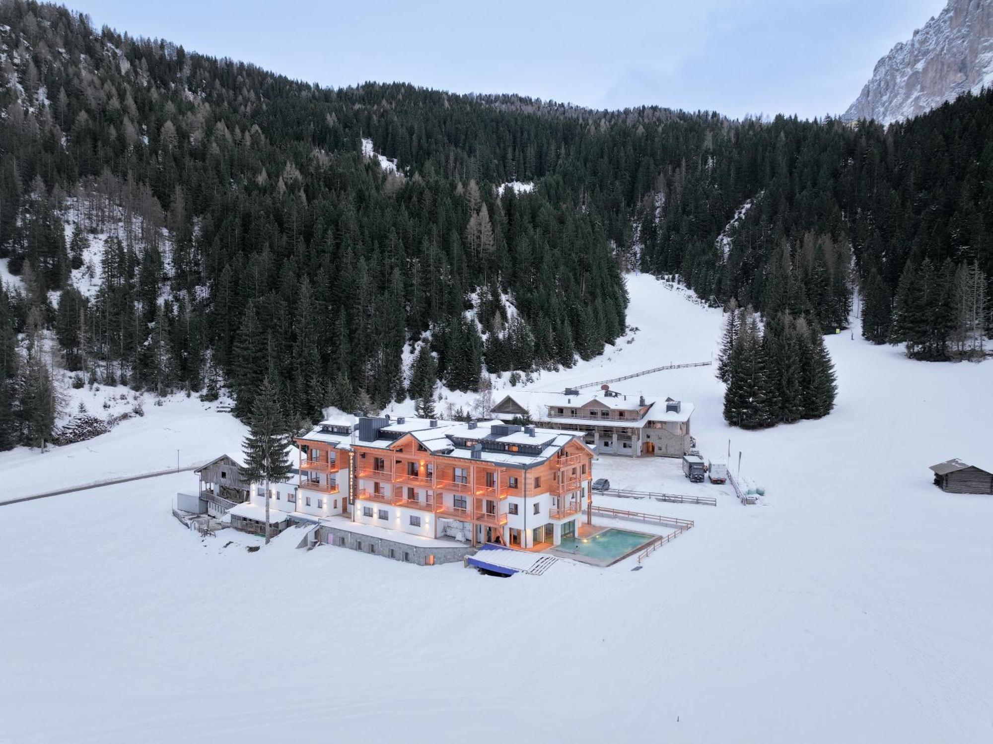 Hotel Pozzamanigoni Selva di Val Gardena Exterior photo